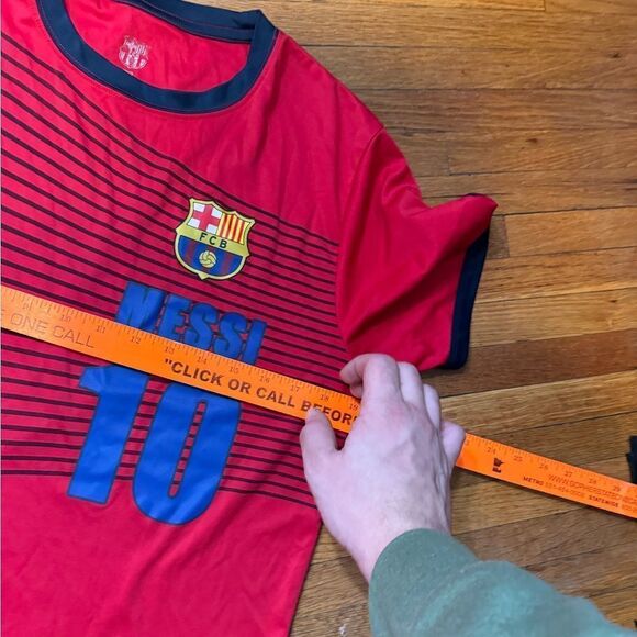 FC Barcelona Messi Jersey - Picture 6 of 6